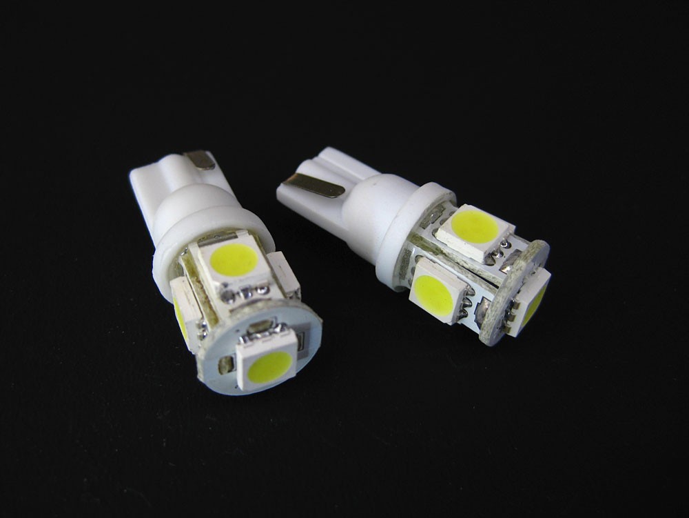 T10 / T16 LED ウェッジバルブ 5連 ホワイト