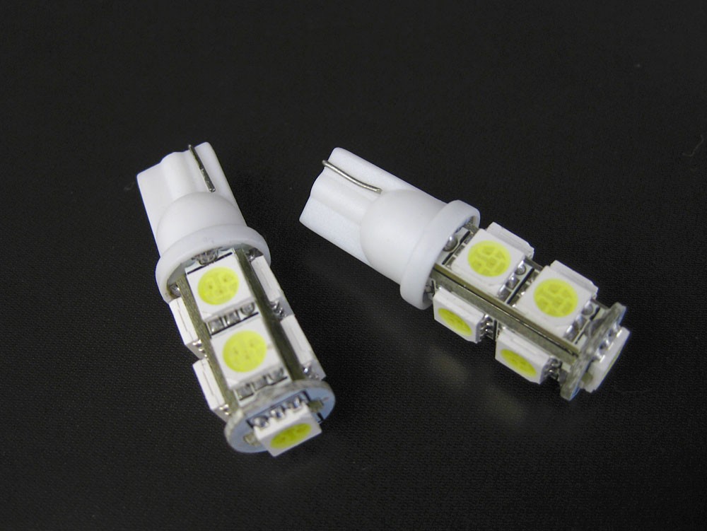 T10 / T16 LED ウェッジバルブ 9連 ホワイト